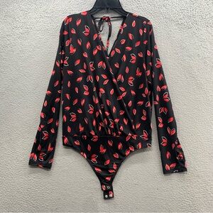 NWT Express Black and Red Floral Deep V Wrap Front Bodysuit Top Leotard Size M